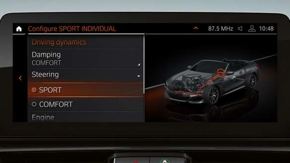 Integral Active Steering BMW 8 Series Convertible G14 LCI Facelift 2022 Control Display close-up