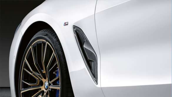 M Performance Air Breather in carbon M Performance Parts fibre BMW 8 Series Convertible G14 LCI Facelift 2022