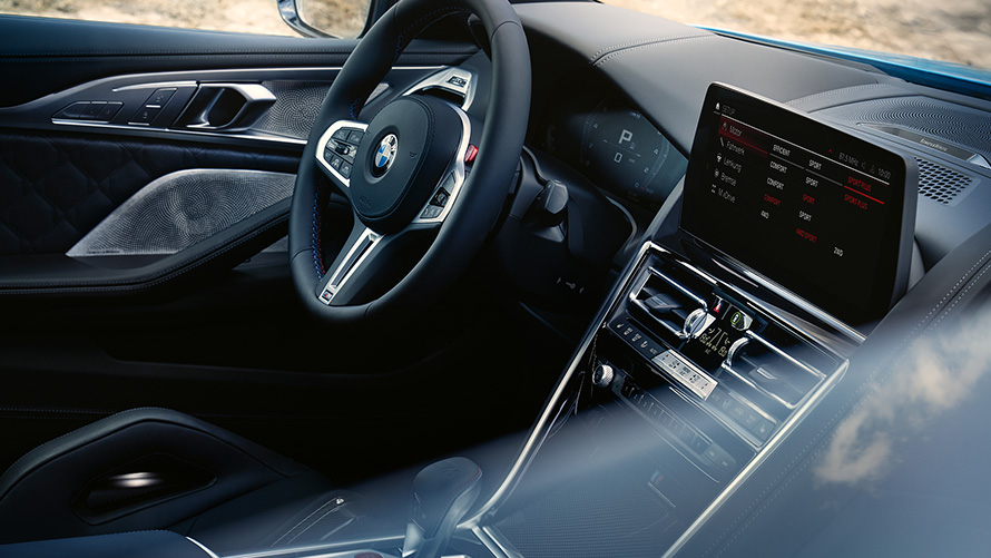 The BMW M8 Competition Coupé F92 LCI Facelift 2022 Control Display interior