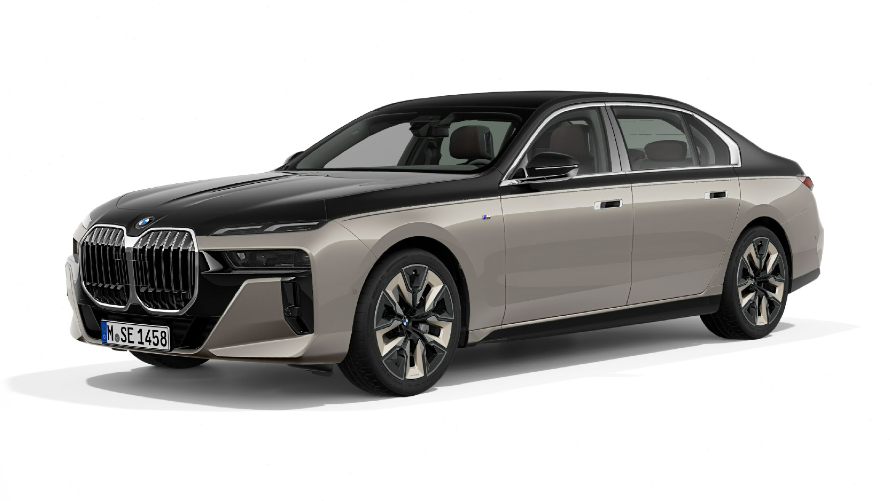 BMW i7 Sedan G70 BEV side view